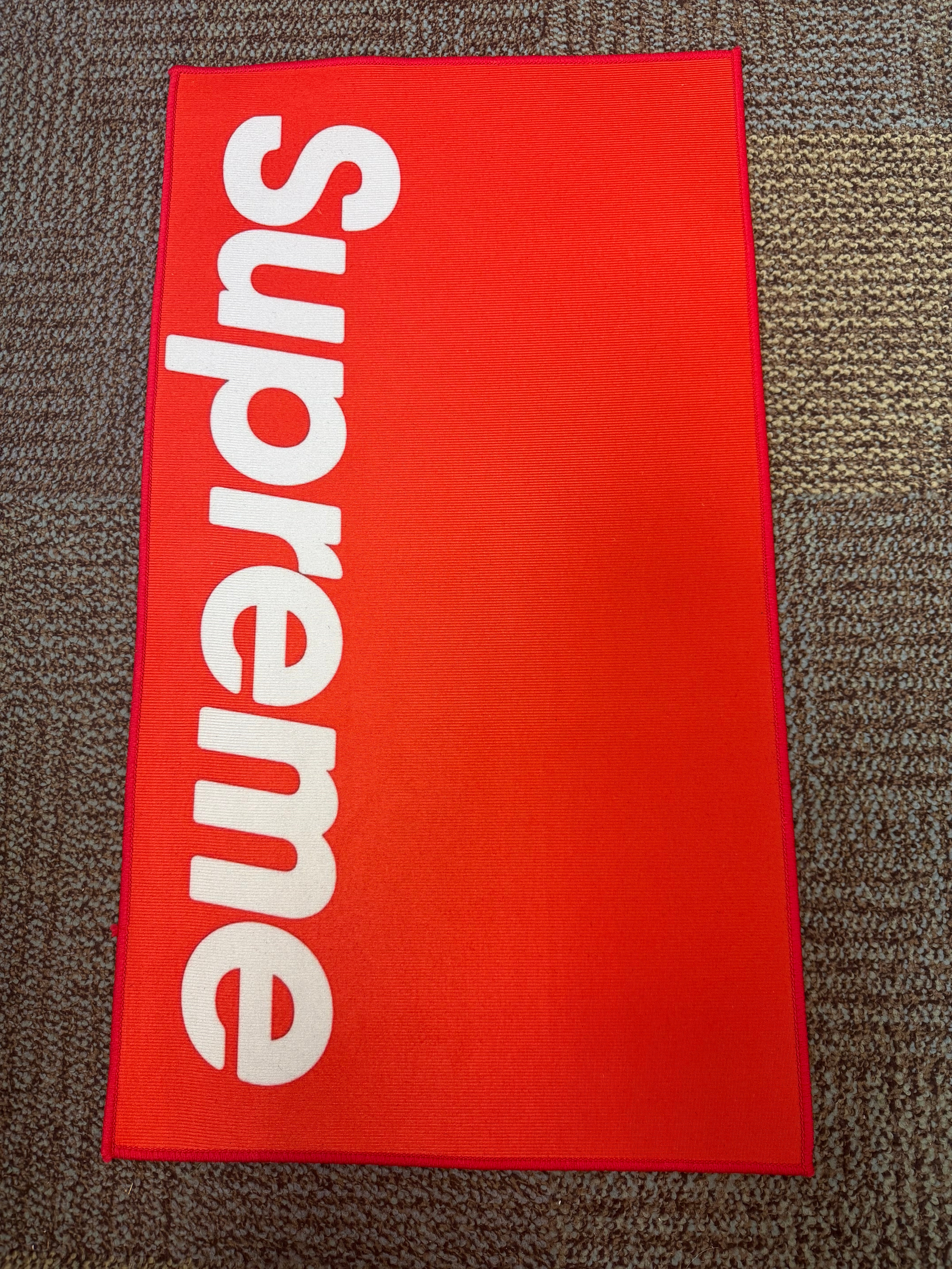 RED SUPREME RUG